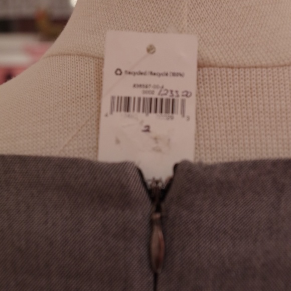 Gap Grey Cowl Neck Sheath Dress NEW Sz. 2 - Picture 3 of 5